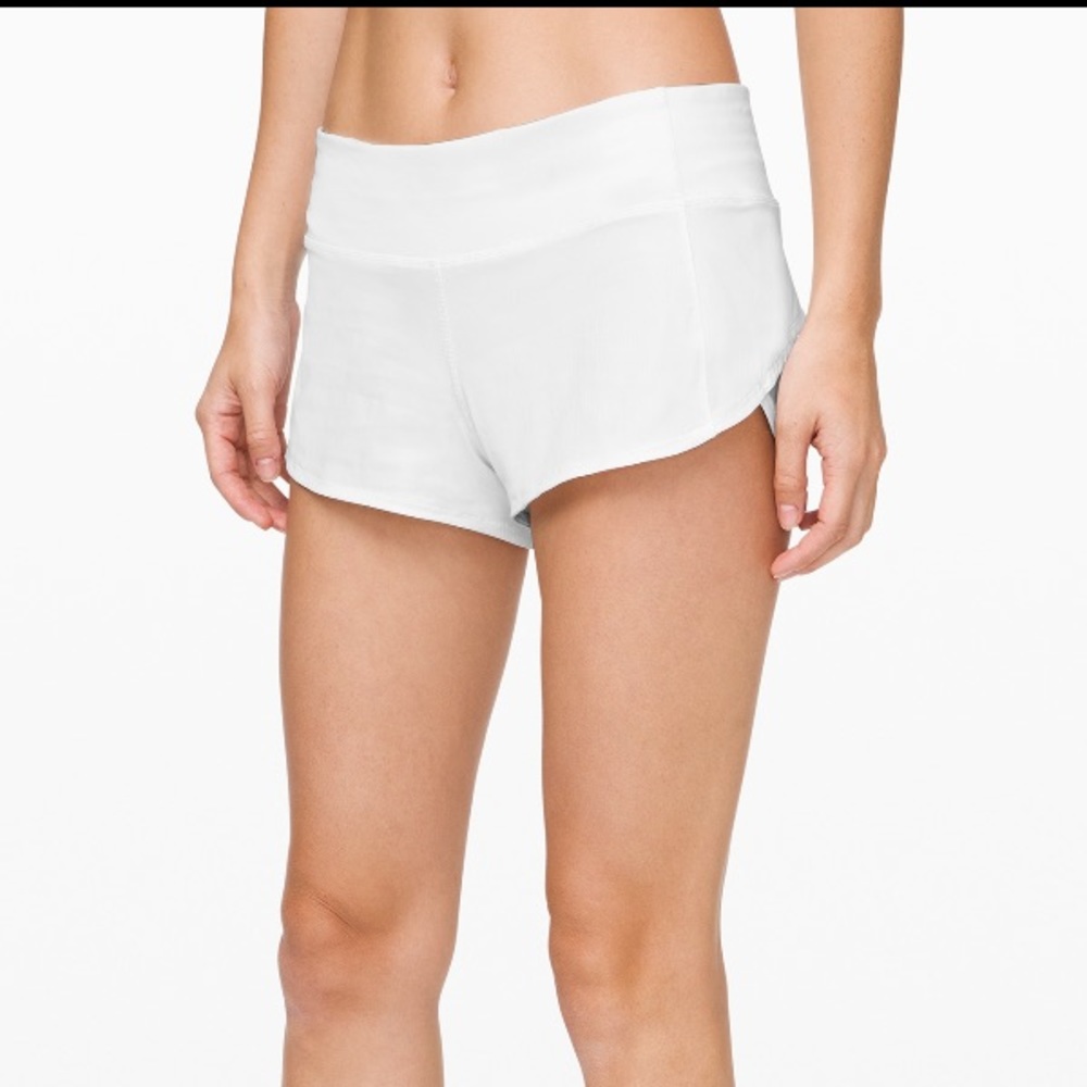 Lululemon Speed Up Short 2.5 in